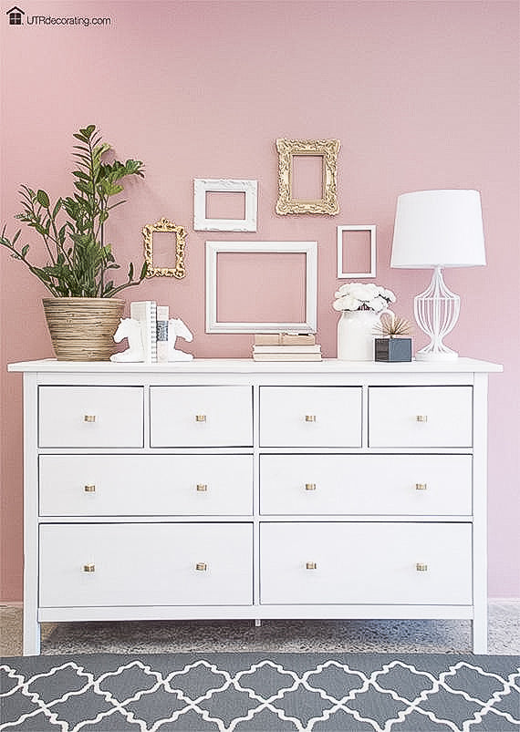 No Art? No Problem! Decorate Your Walls with Empty Frames